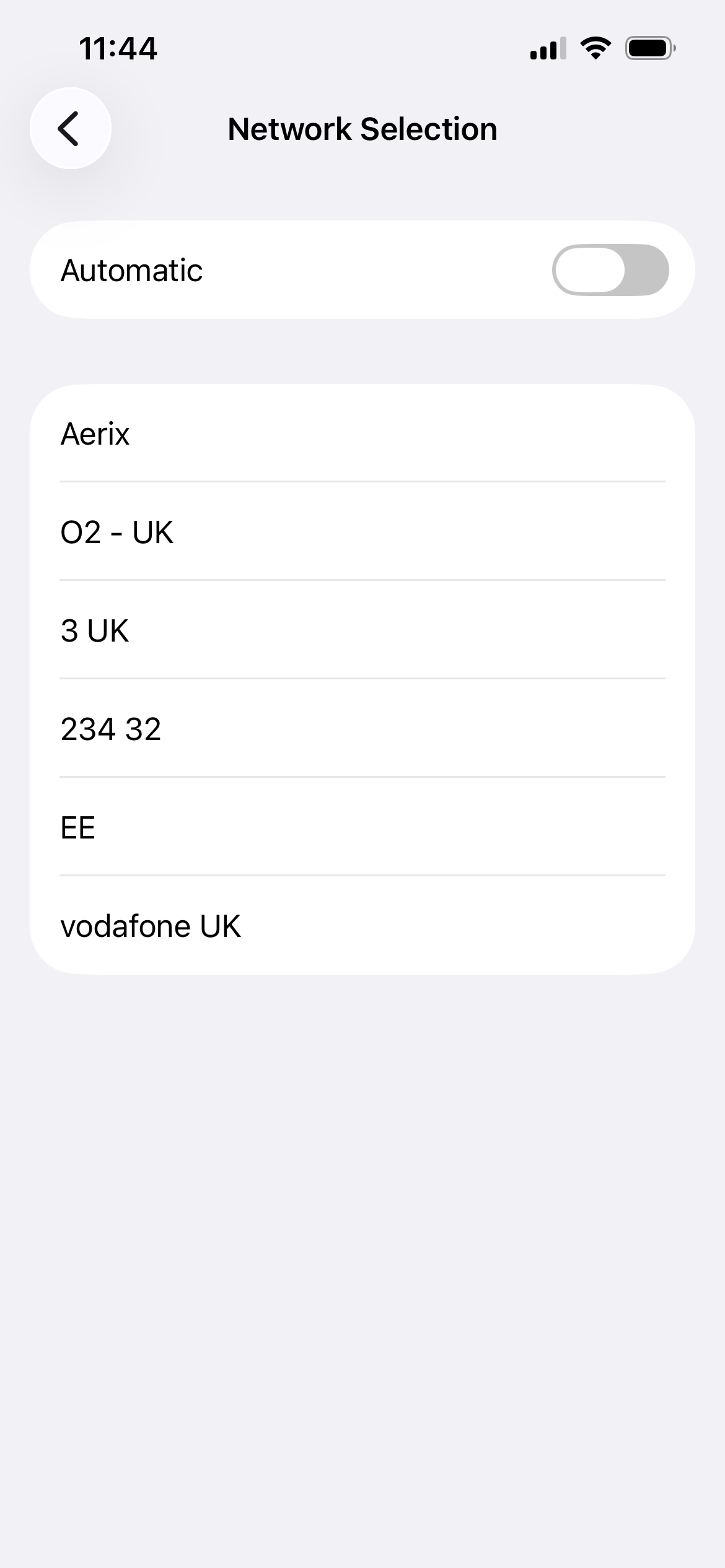 Available network signals shown after disabling automatic selection